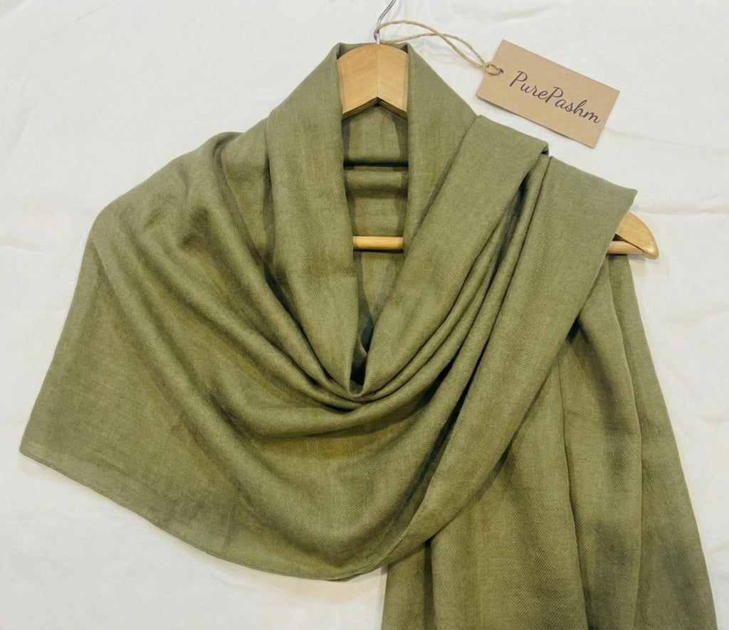 Pure Kashmiri Pashmina Shawl – 100% Handwoven Luxury