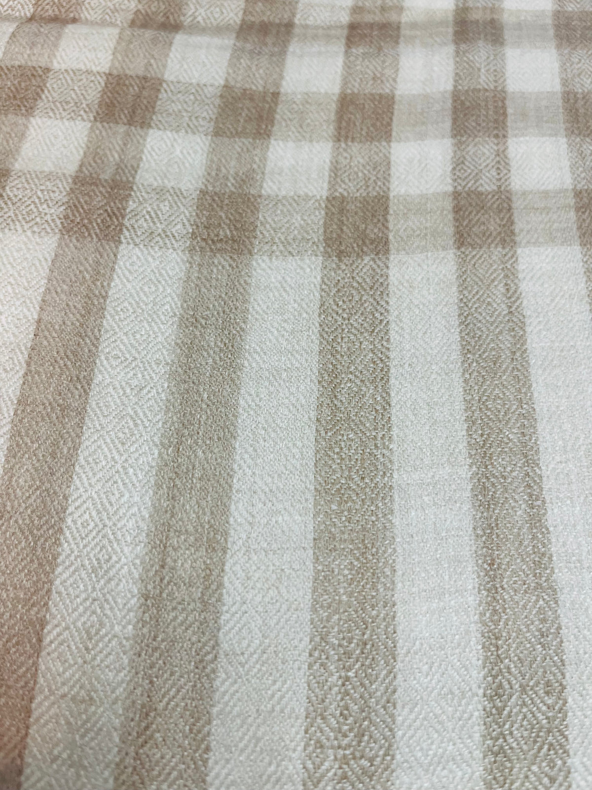 Soft Kashmiri Tosha Shawl in Check Design