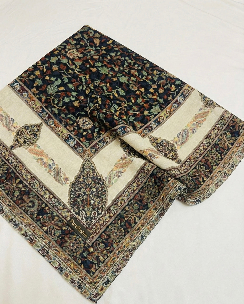Handwoven Kashmiri Kani Shawl – Multicolor Traditional Design